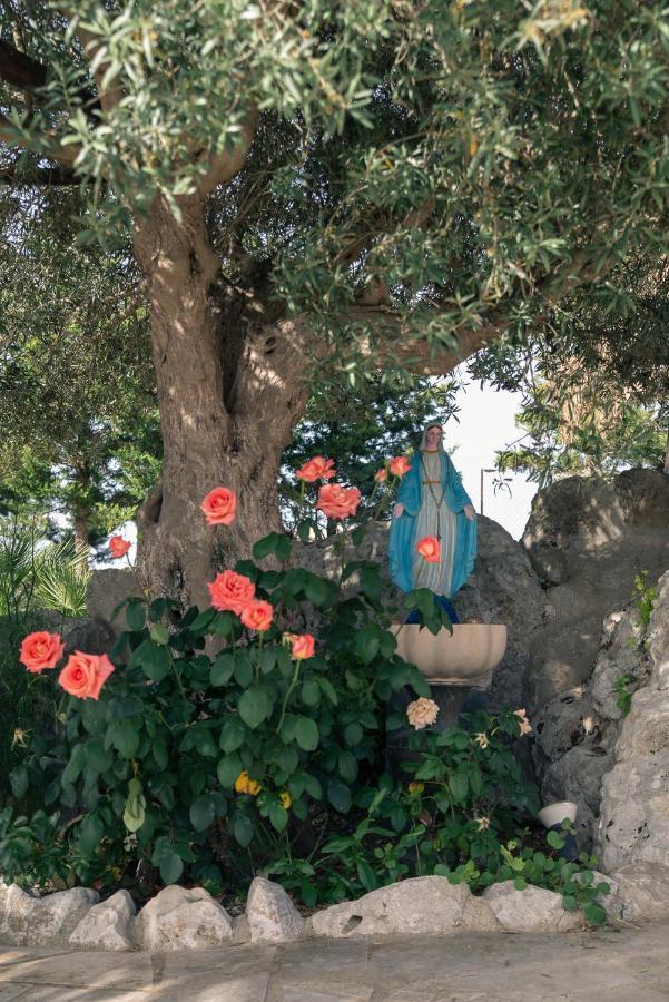 dependance in villa con piscina Ragusa Esterno foto